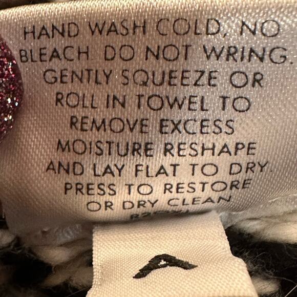 EILEEN FISHER Chunky Black White Snap Close Sweater Cardigan Petite Size Small - Picture 7 of 8